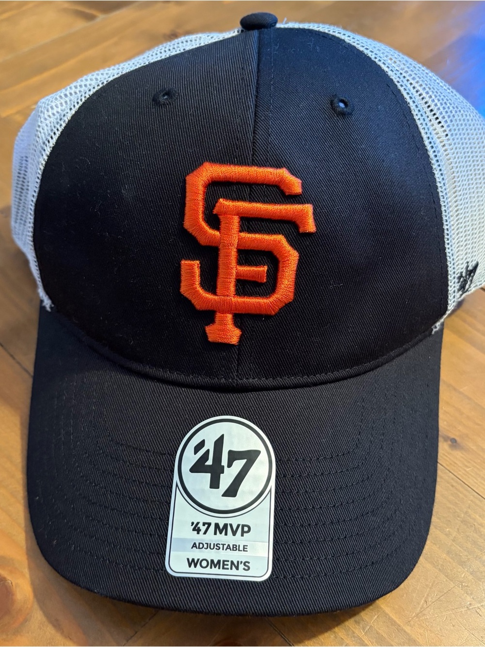 San Francisco Giants ‘47 Brand MVP Women’s  Adjustable SnapBack Hat Black NWT